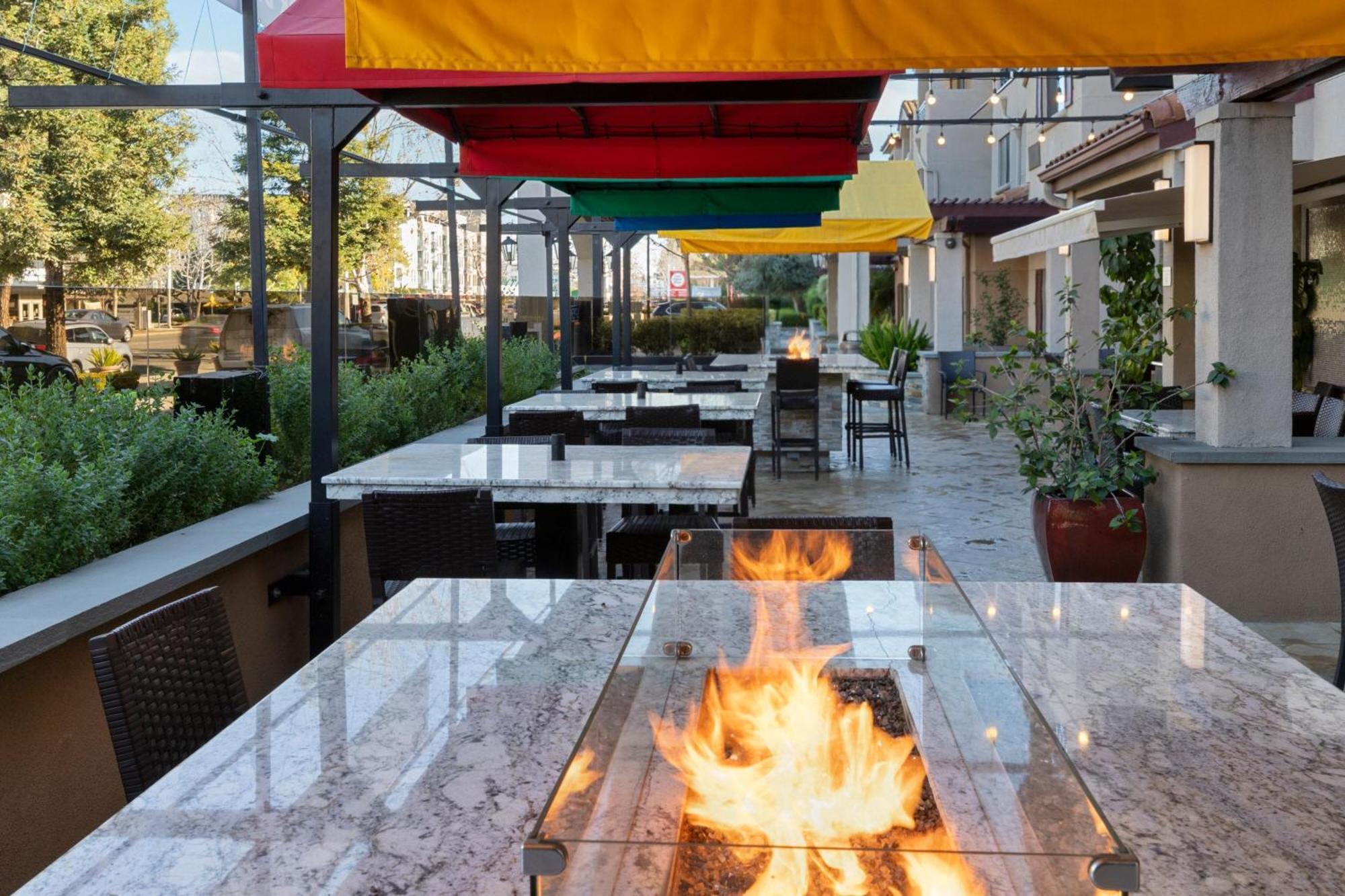 Courtyard Palo Alto Los Altos Eksteriør billede